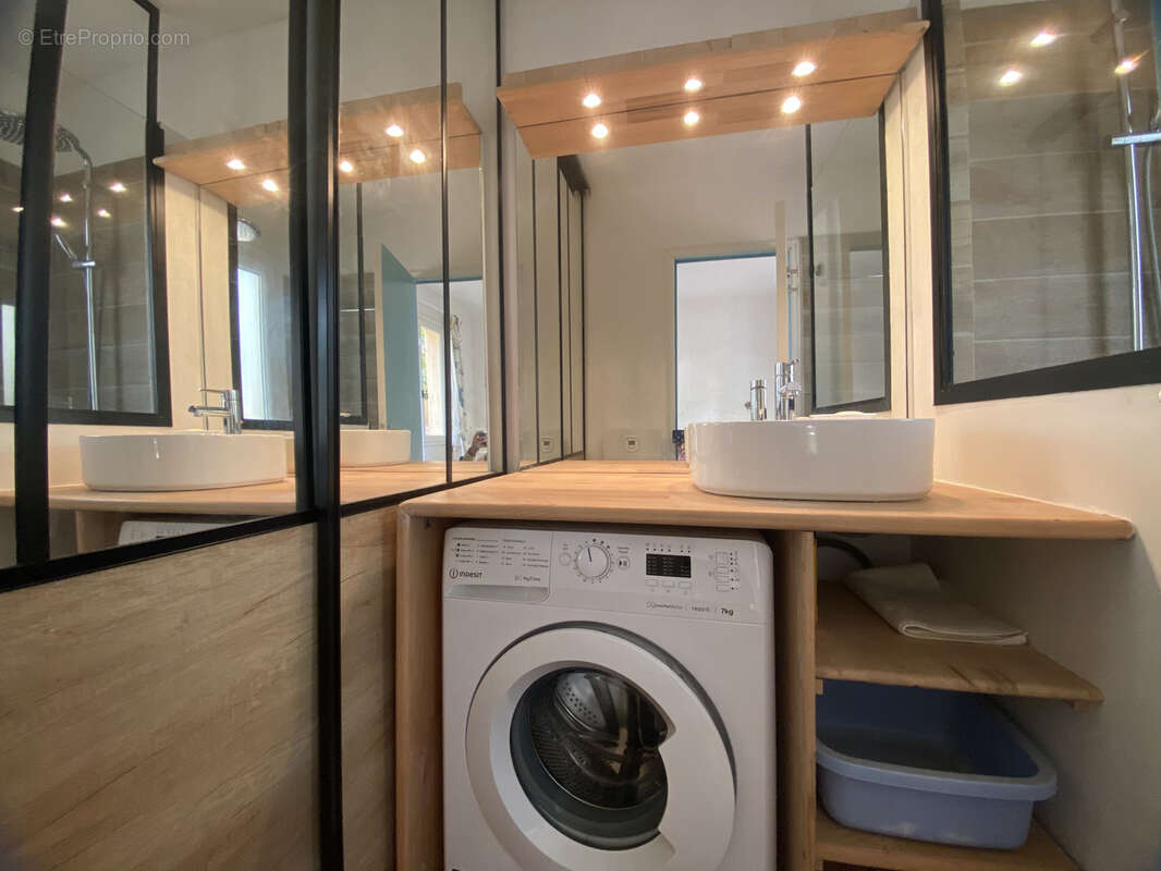 Appartement à GRIMAUD