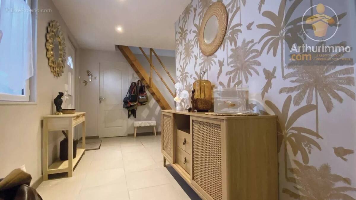 Maison à VILLERMAIN