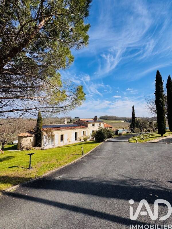 Photo 1 - Maison à VILLEGOUGE