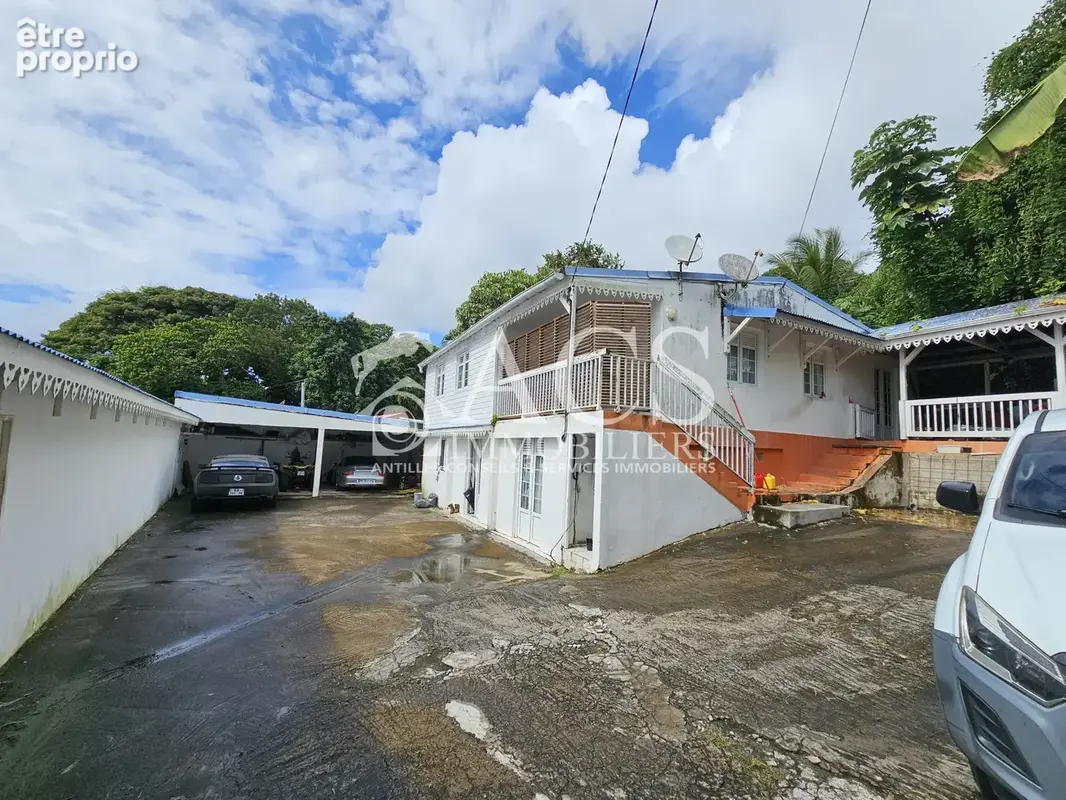 Villa F4+F2 sur deux niveaux - photo 3