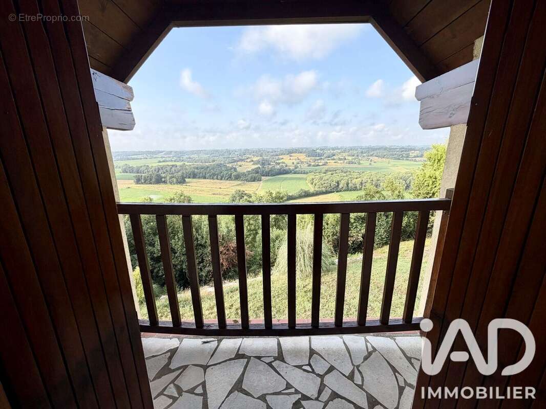 Maison 115 m² à Pimbo  - photo 6