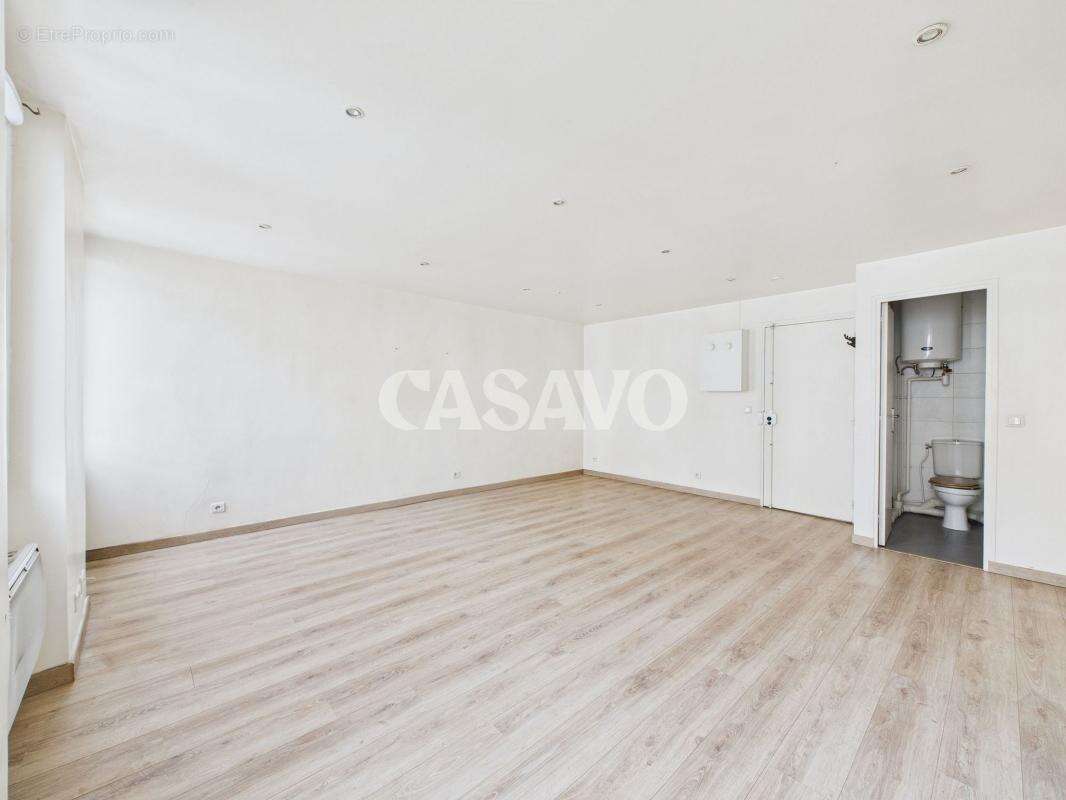Appartement à PARIS-12E