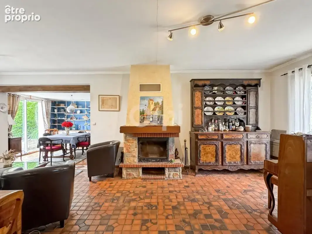 Maison familiale avec vie de plain-pied – À proximité d’Évreux - photo 4