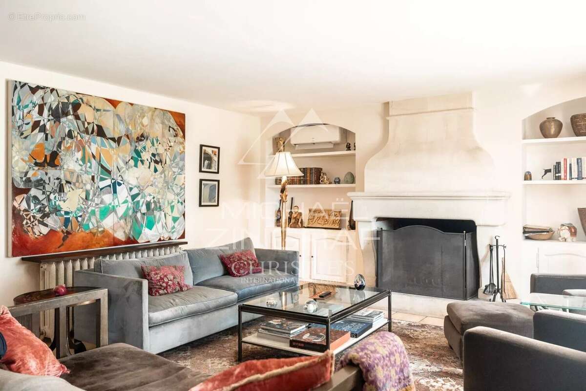 Maison à SAINT-REMY-DE-PROVENCE