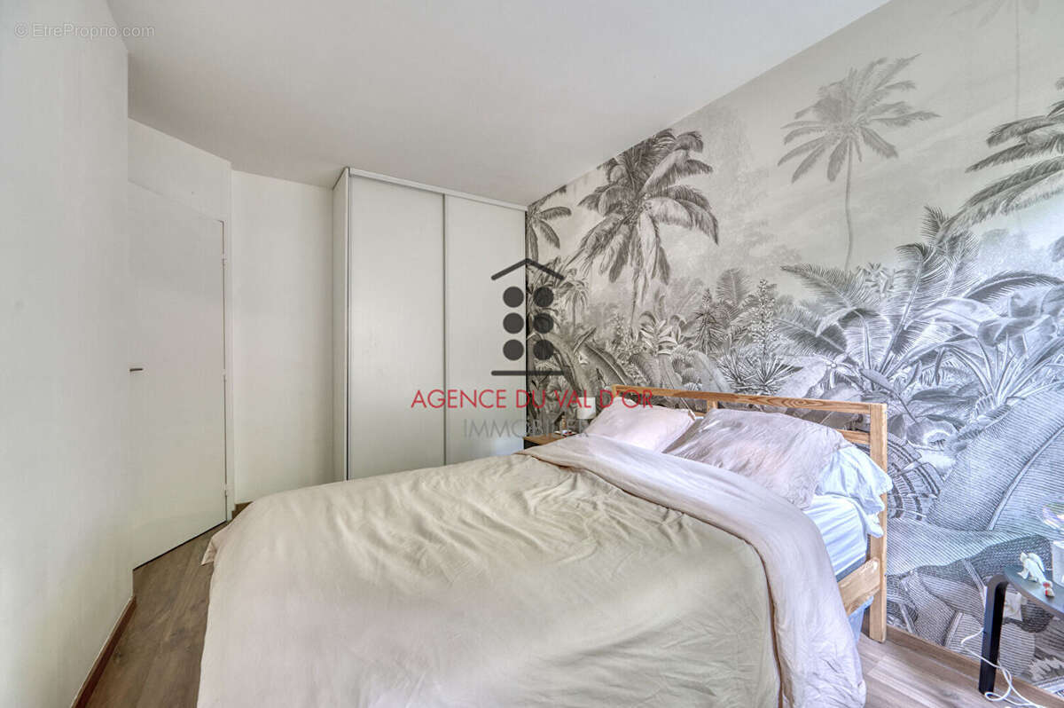 Appartement à SURESNES