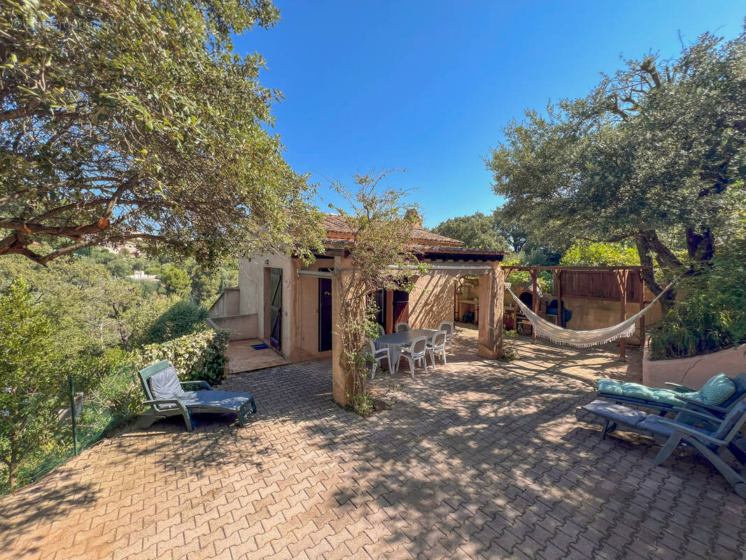 Maison à LA CROIX-VALMER