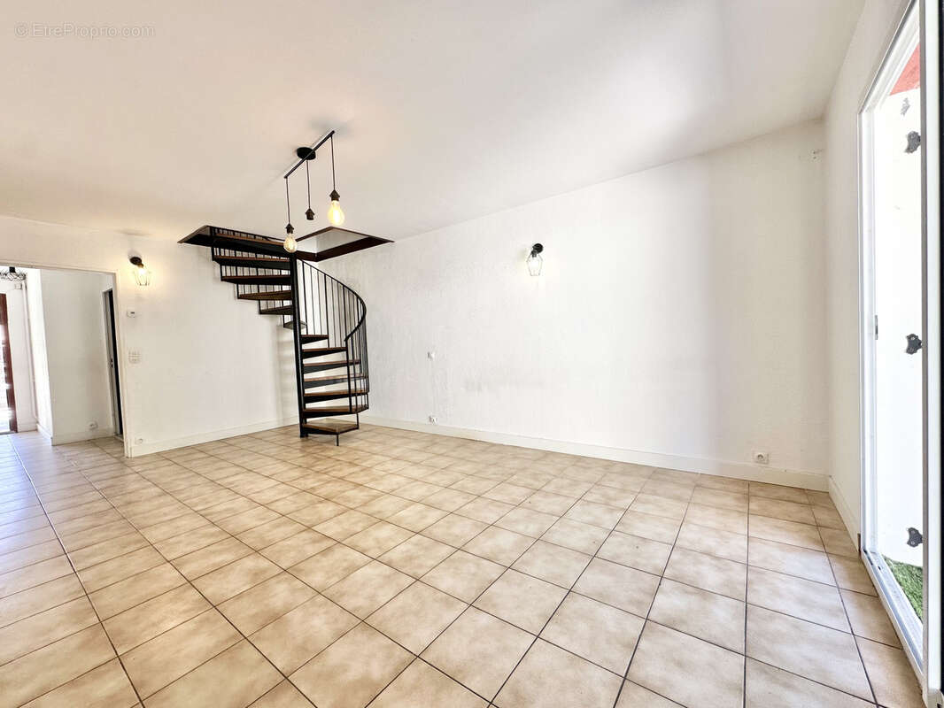 Maison à MARSEILLE-13E