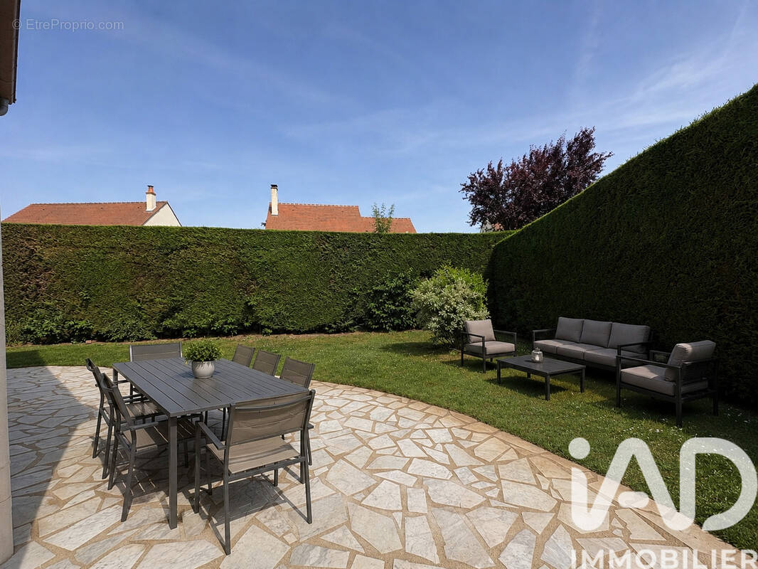Photo 1 - Maison à MAROLLES-EN-BRIE