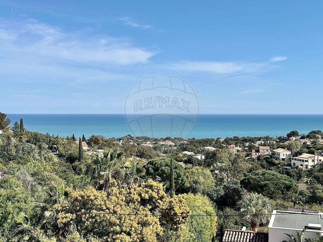 Maison à FREJUS