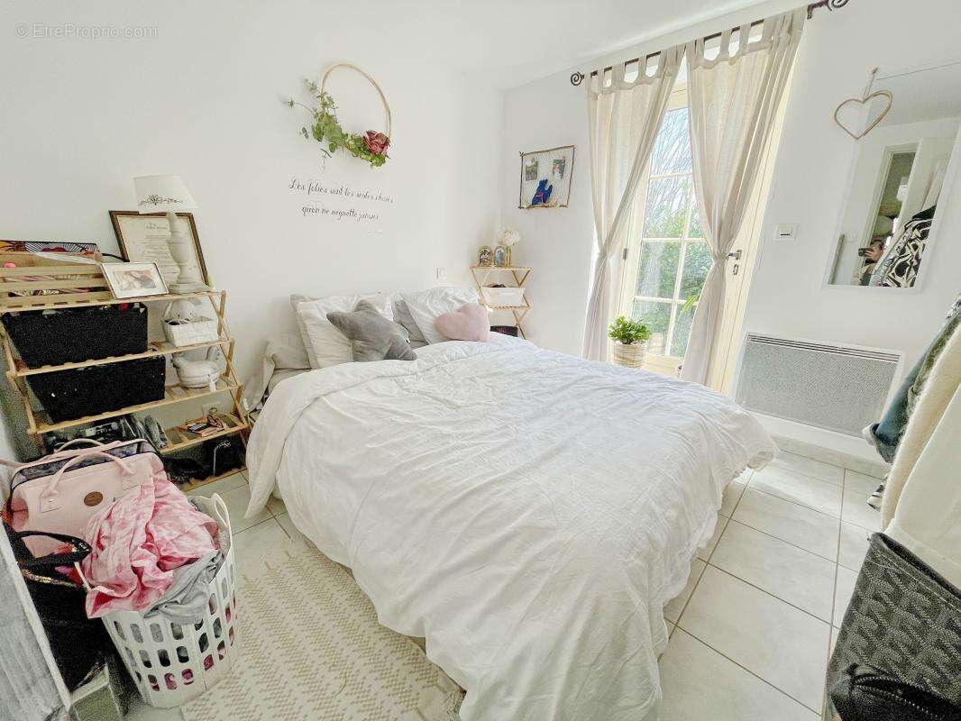 Maison à SAINT-AMAND-DE-VERGT