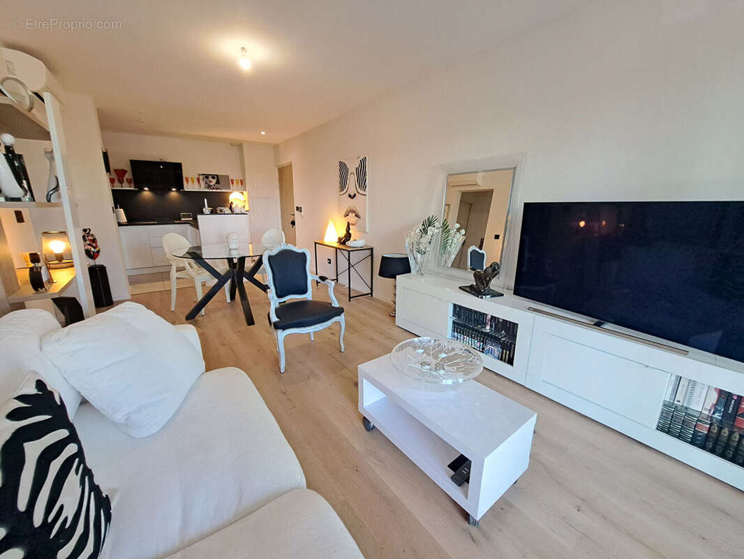 Appartement à VAISON-LA-ROMAINE