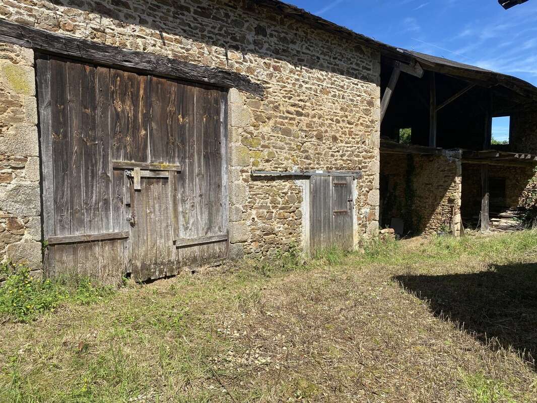 Maison à NEUVIC-ENTIER