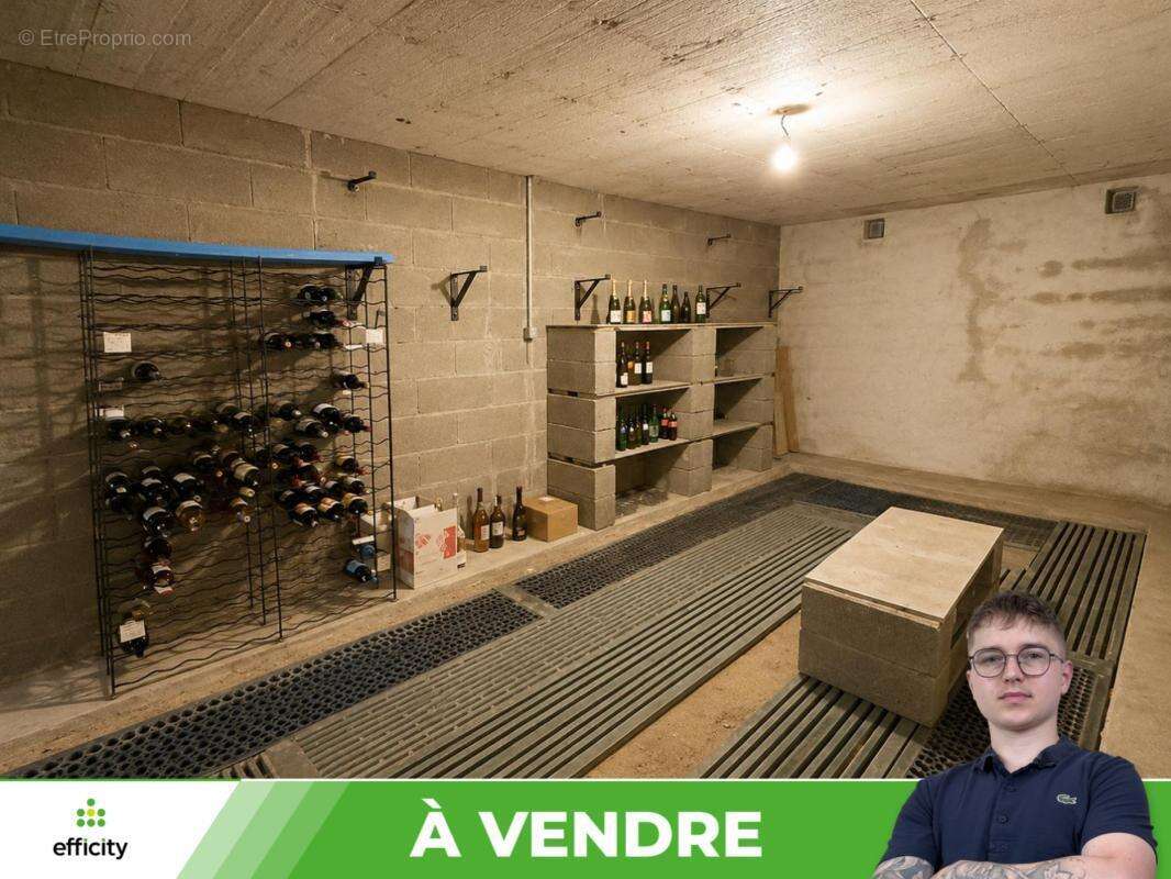Maison 143 m² à Descartes  - photo 12