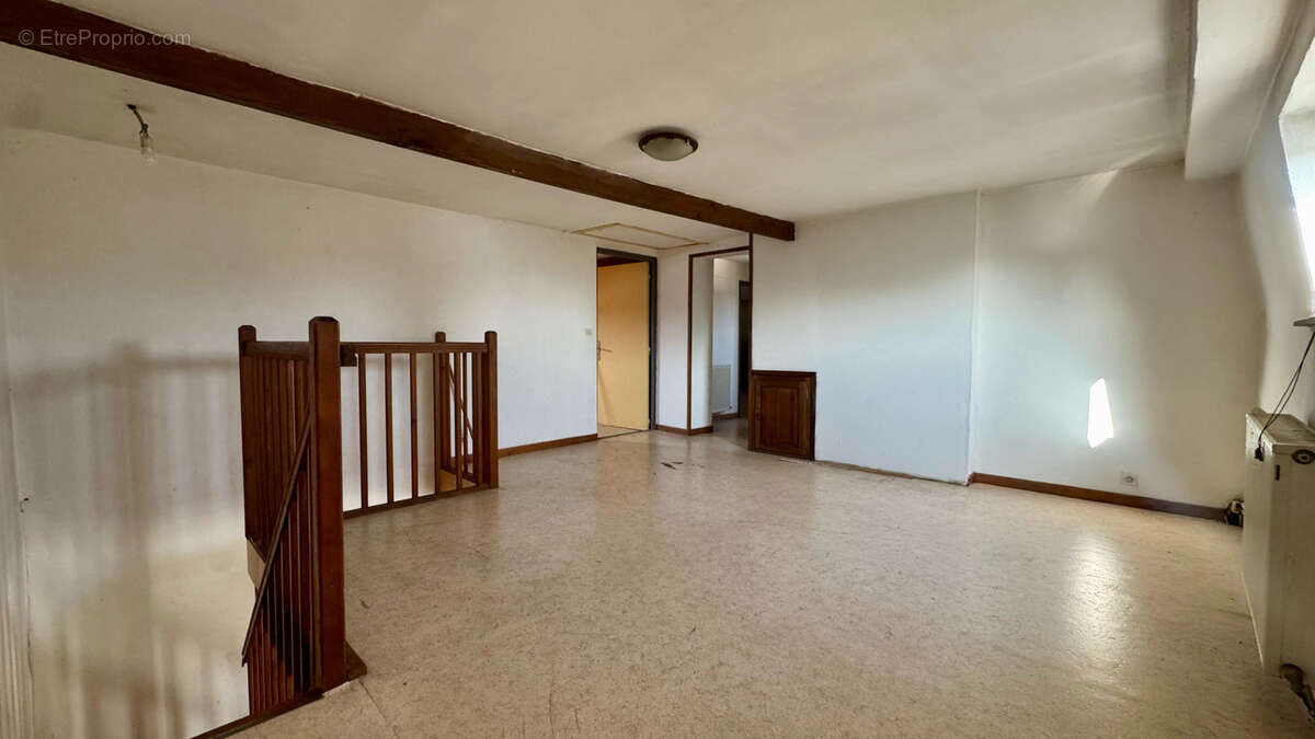 Appartement à RAISMES