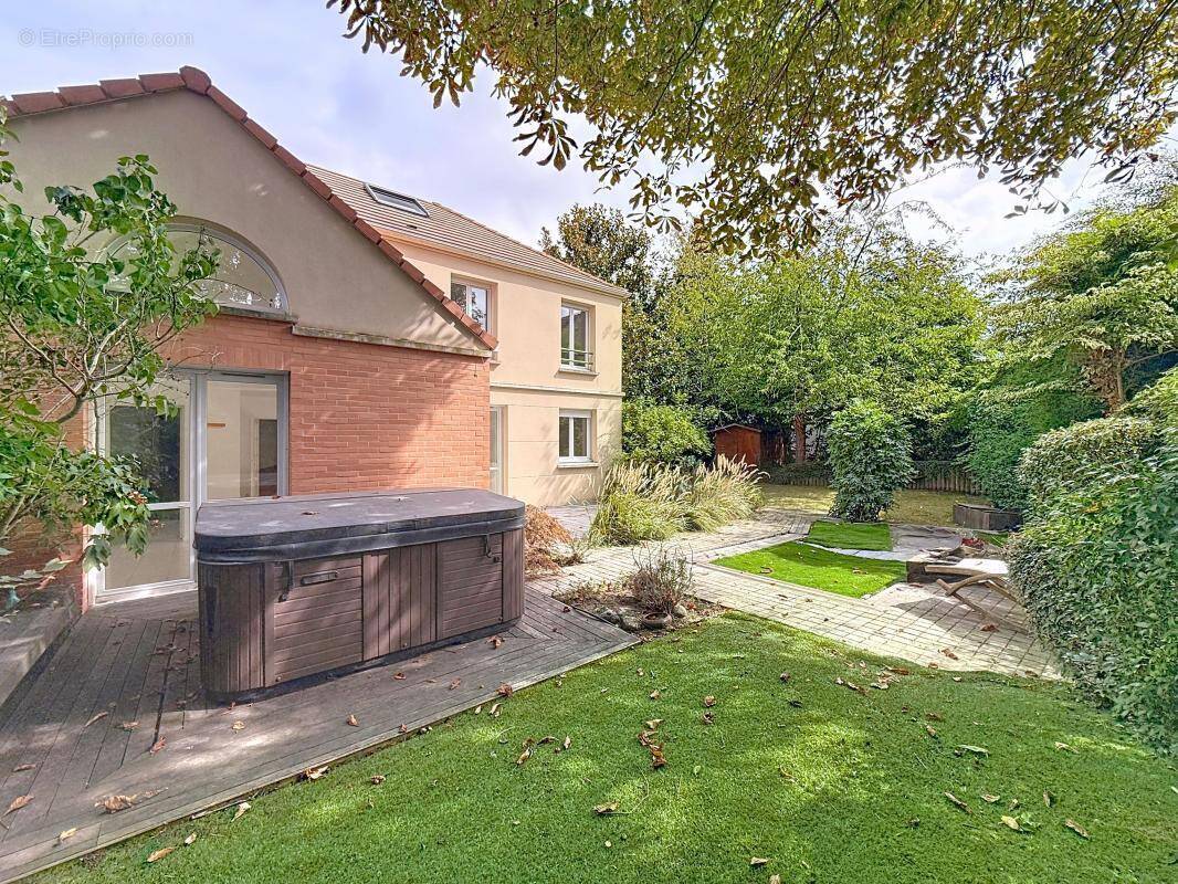 Maison à GUYANCOURT