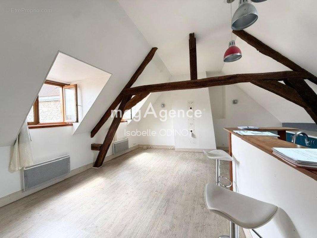 Appartement à MAULE