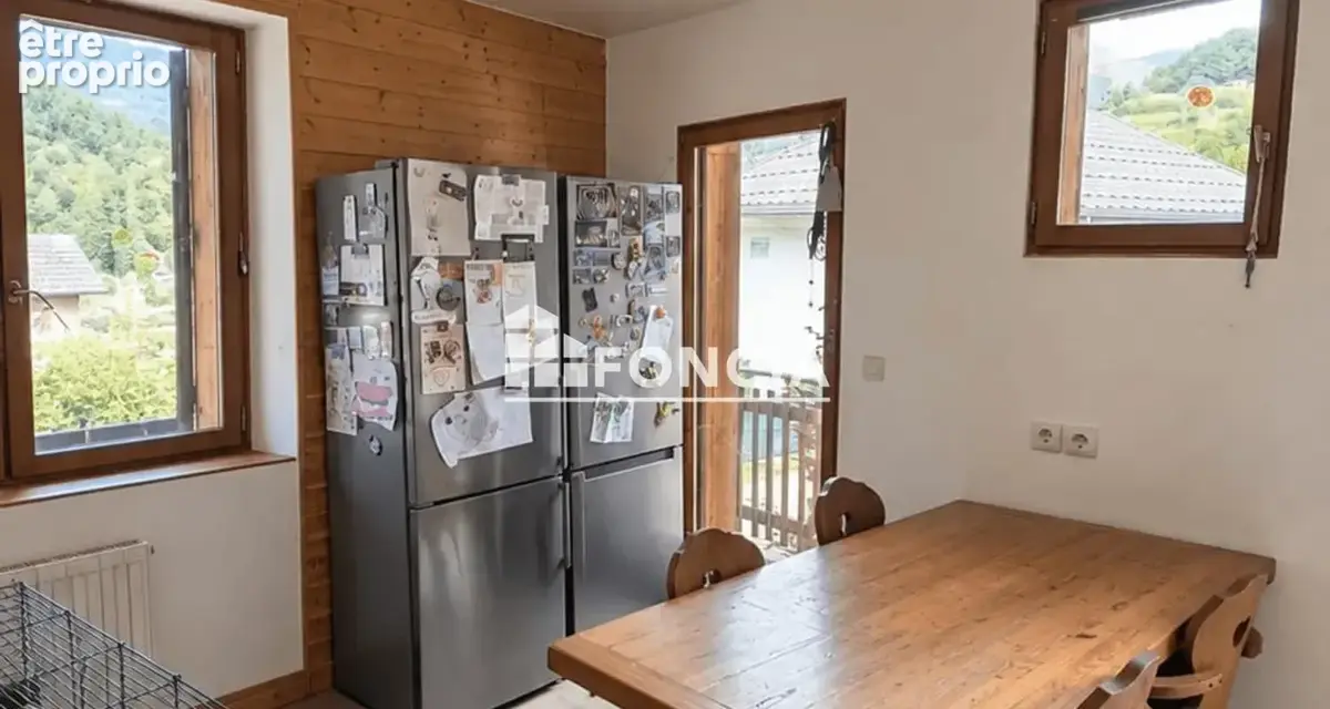 Cevins – T3 de 78,99 m² Carrez vendu loué jusqu’au 31 décembre 2028. Loyer de 720 € par mois et box inclus - photo 3