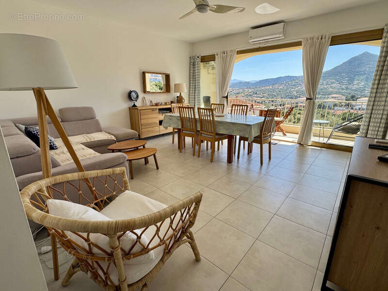 Appartement à L'ILE-ROUSSE