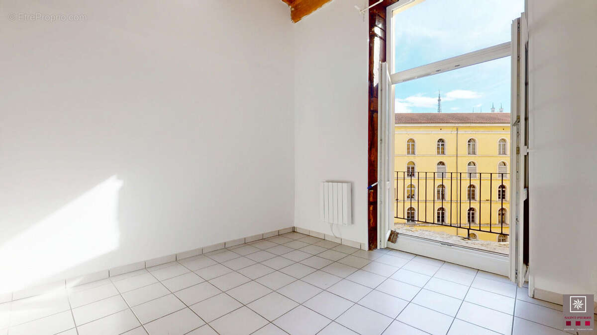 Appartement à LYON-1E