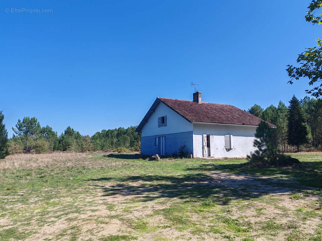 Maison à ONESSE-ET-LAHARIE