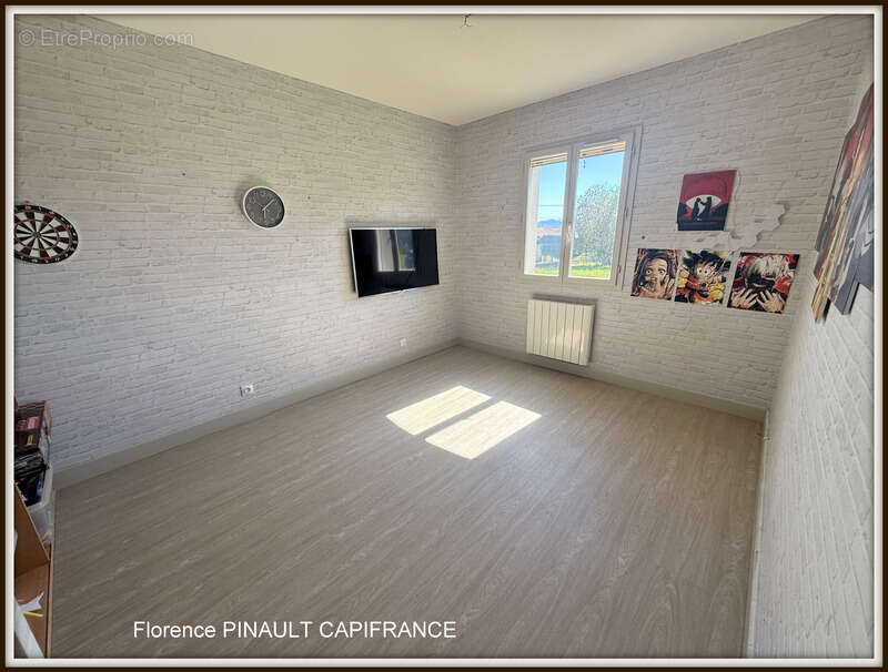 Maison à POUYASTRUC