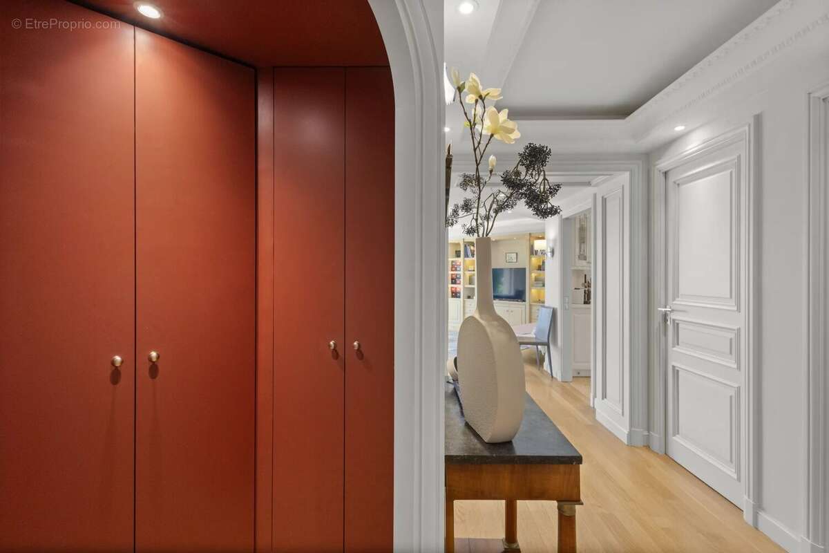 Appartement à LE CANNET