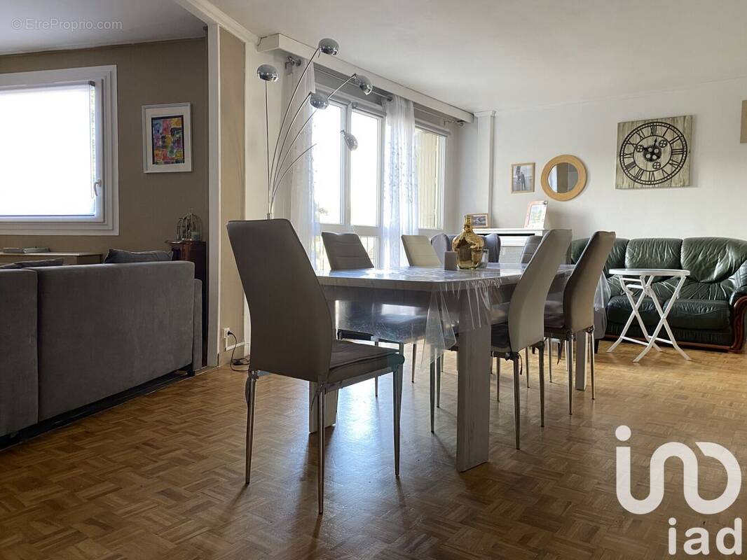 Photo 1 - Appartement à COMPIEGNE