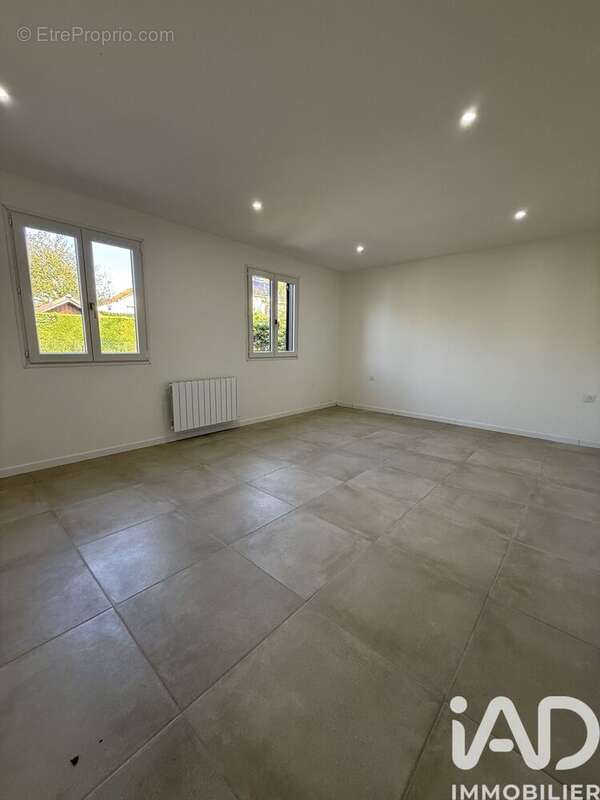 Photo 9 - Maison à CORBEIL-ESSONNES