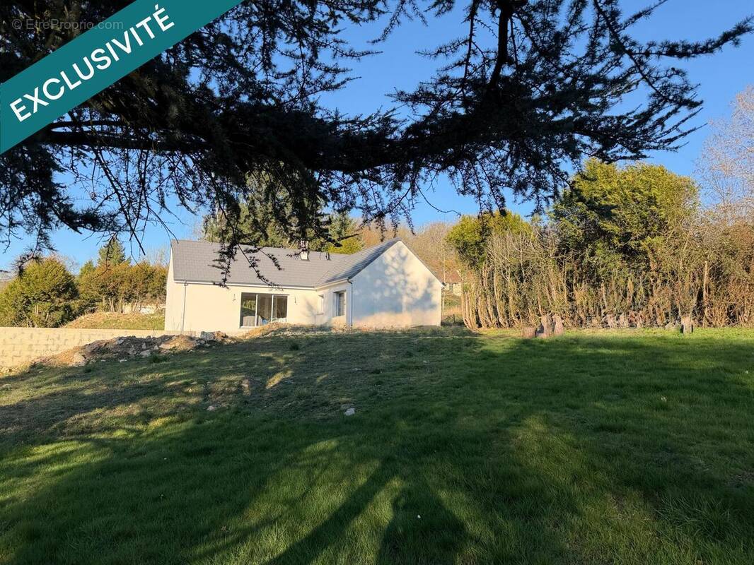 Photo 1 - Maison à MONTREUIL-AUX-LIONS