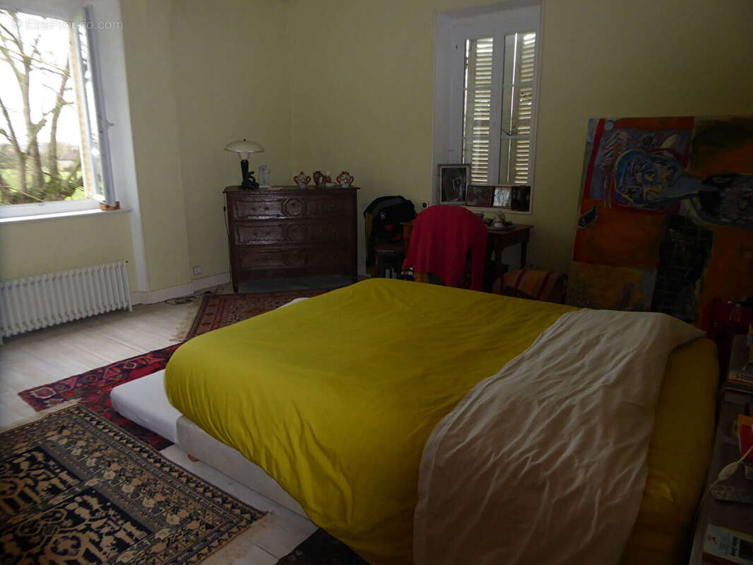 Maison à PONT-L'EVEQUE