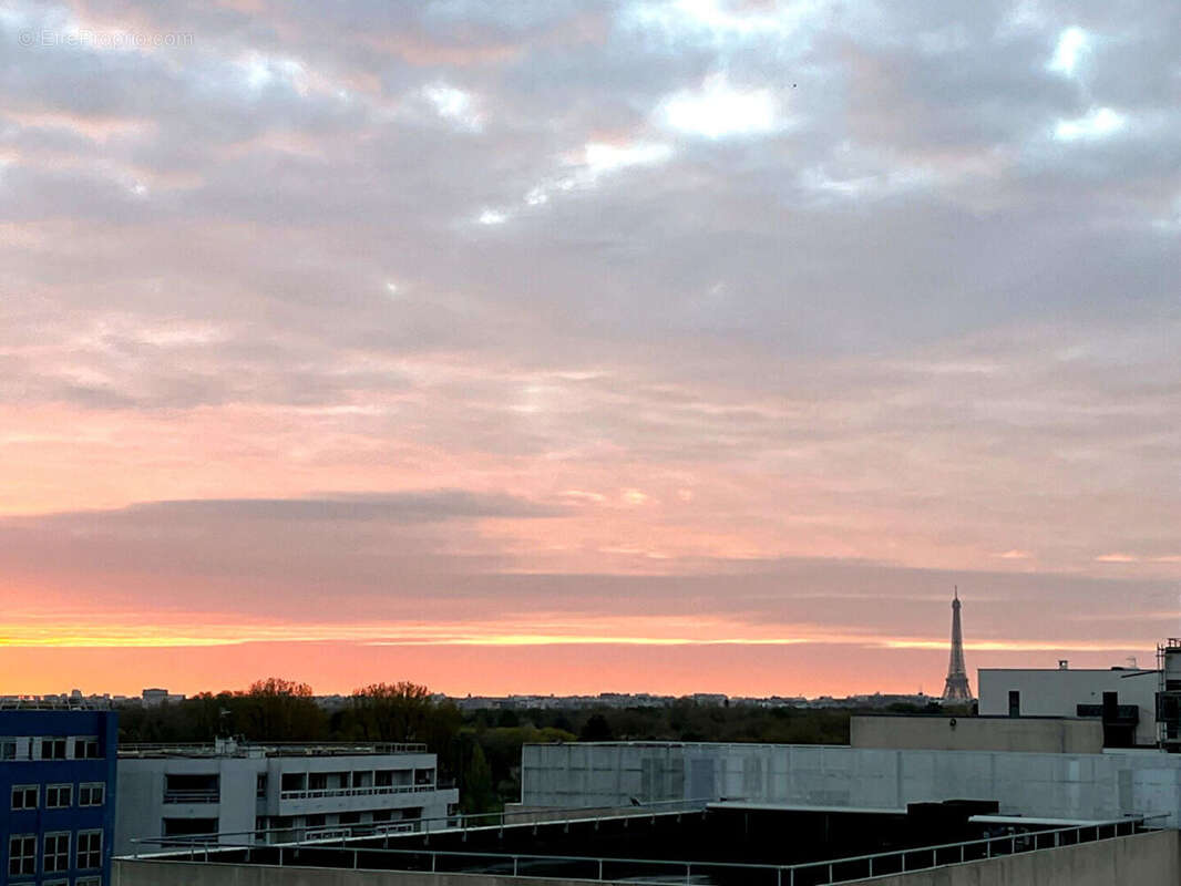 Appartement à SURESNES