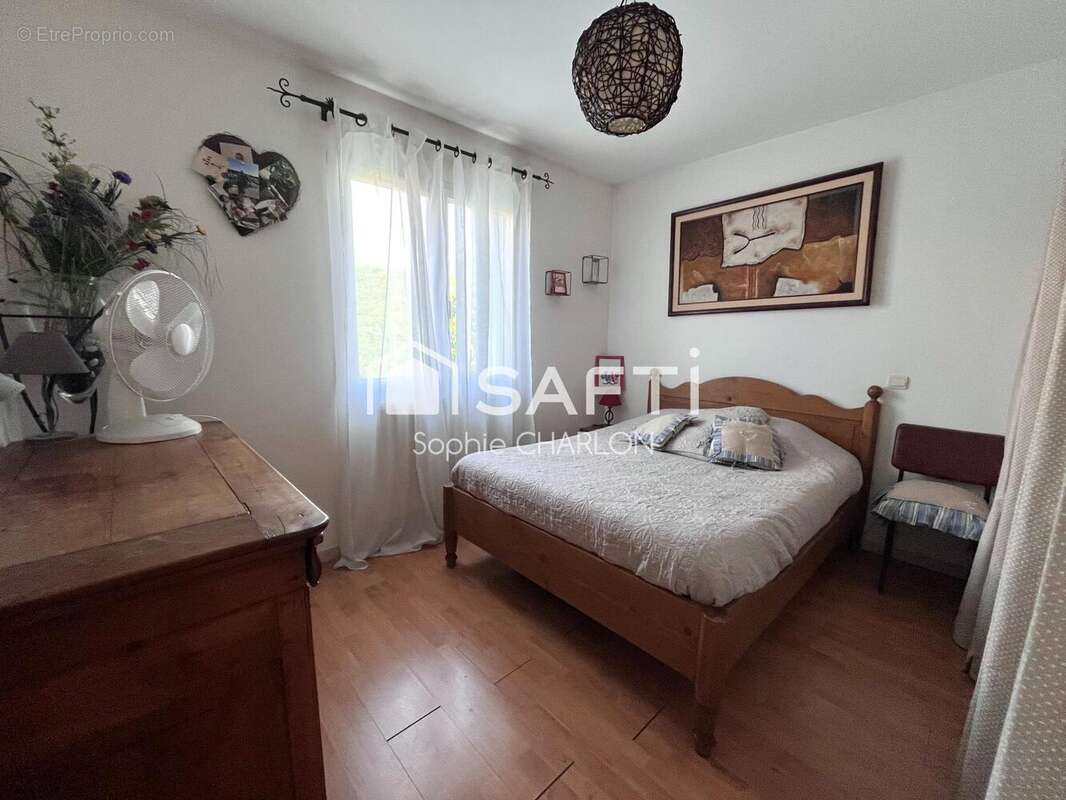 Photo 3 - Maison à ROMANS-SUR-ISERE