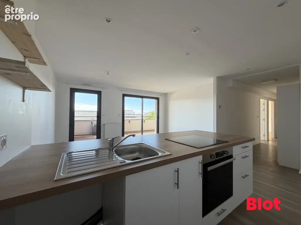 Appartement 3 pièces 73 m² à vendre à Bain-De-Bretagne (35470) - photo 3