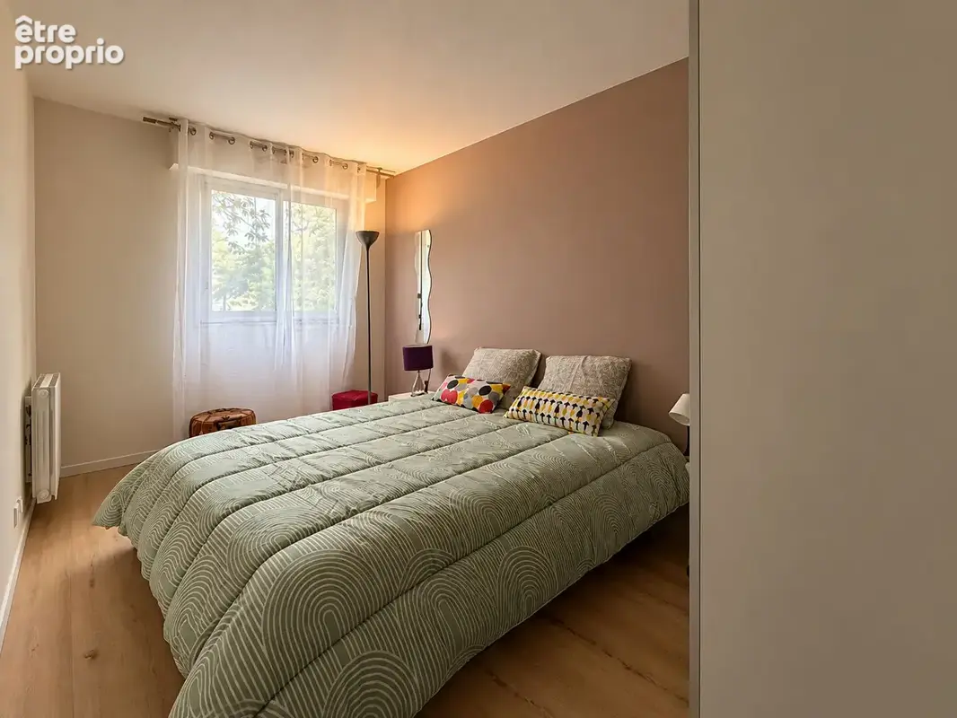 Mérignac - Appartement T4 de 86 m², rénové, avec extérieur et parking - photo 8