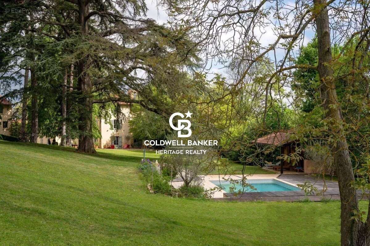 Appartement à CURIS-AU-MONT-D'OR