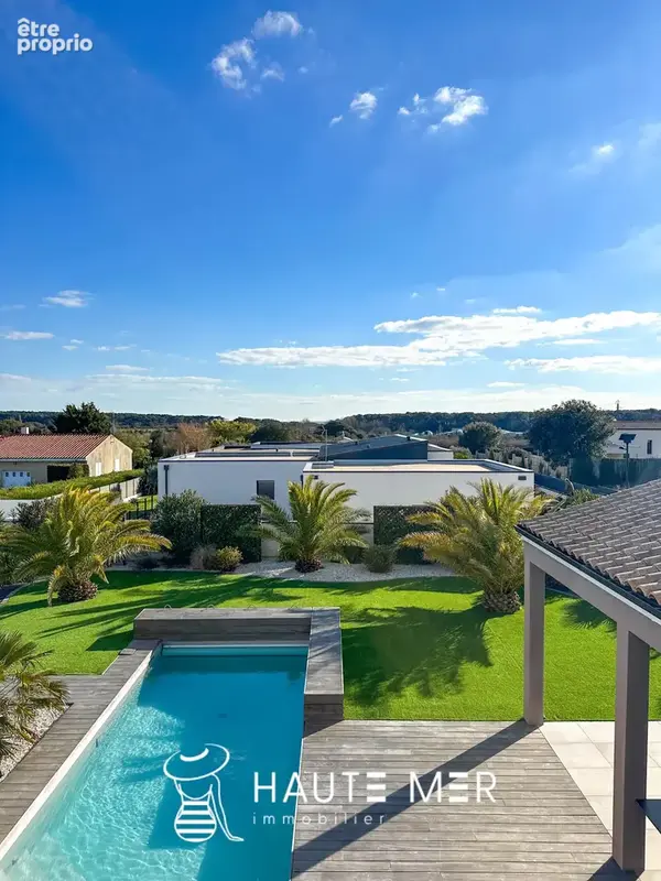 ANTILLES - Villa contemporaine sur plus de 2000 m2 de terrain - photo 7