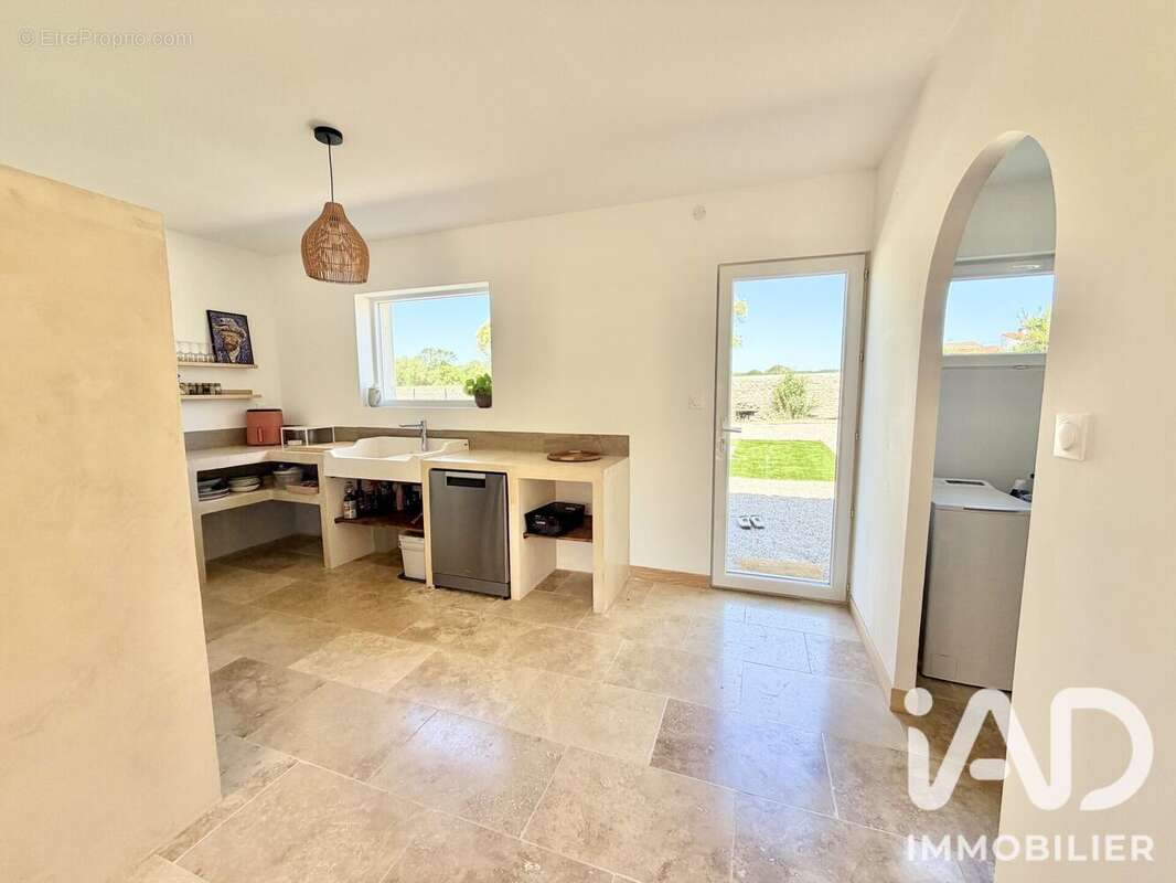 Maison 121 m² à Badens  - photo 8
