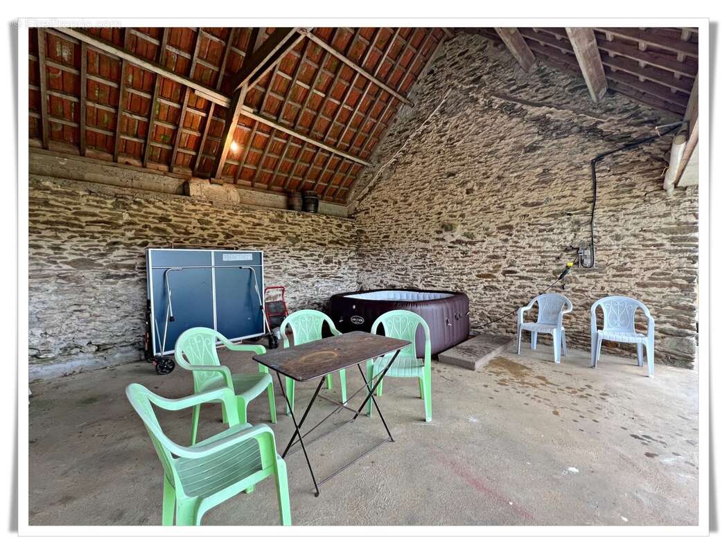 Maison à vendre 6 pièces PLUMELIAU (56) Propriété en pierre au cœur de la nature – Un cadre de vie enchanteur - photo 26