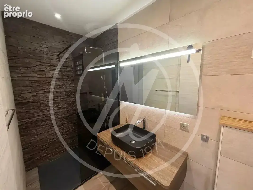 À vendre : maison t4 de plain-pied + studio à baie-mahault (houelbourg) — 820 000 € - photo 4