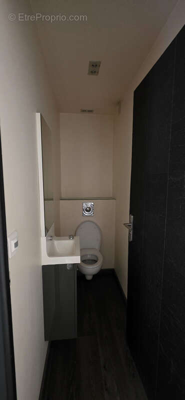 Bureaux / local professionnel 44 m2   boulevard clémenceau   perpignan - photo 7