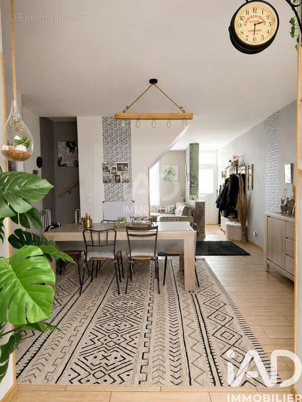 Photo 4 - Maison à RAISMES