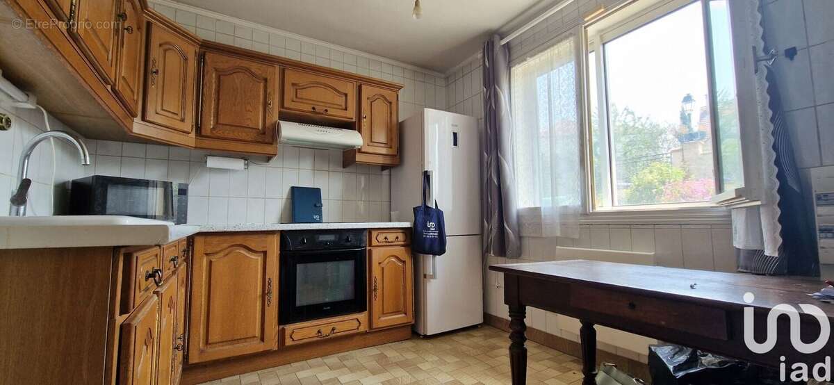 Photo 7 - Maison à LONGPERRIER