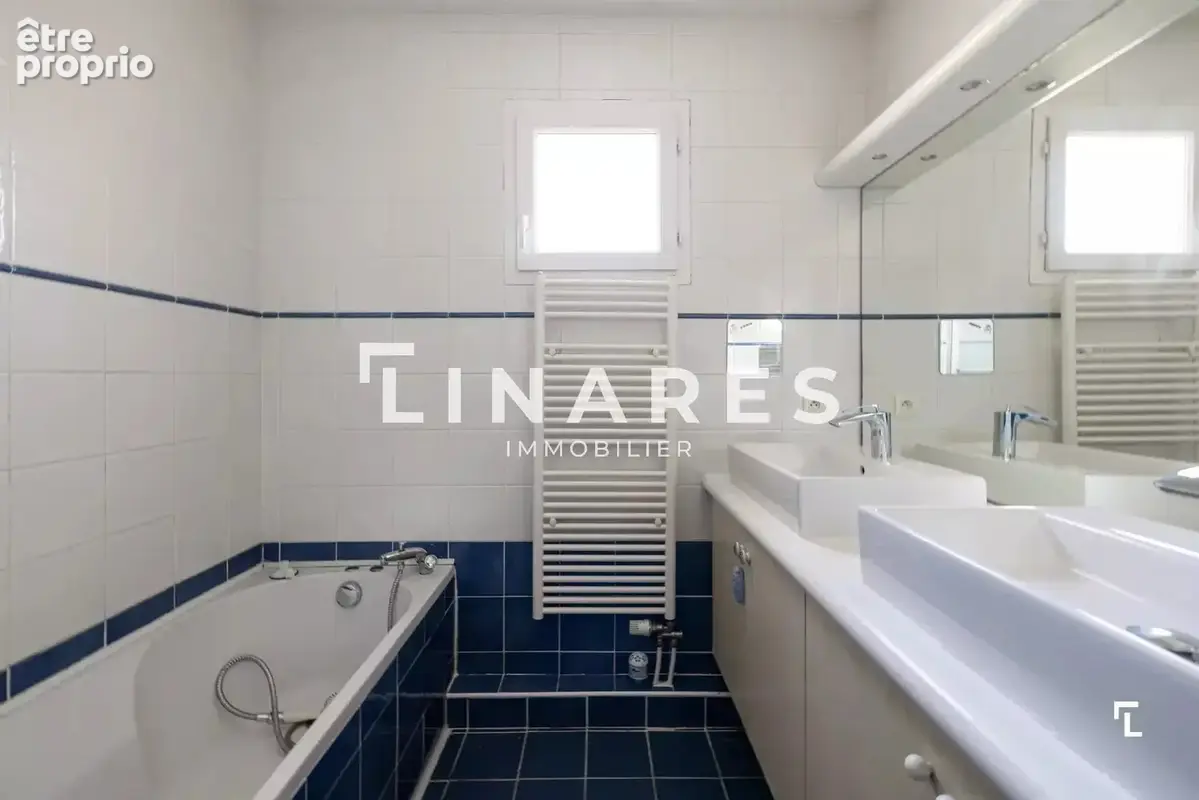 LA PALAMA - Villa T7 de 155m2 - Piscine - Terrain de 576 m2 - 13013 Château-Gombert - photo 13