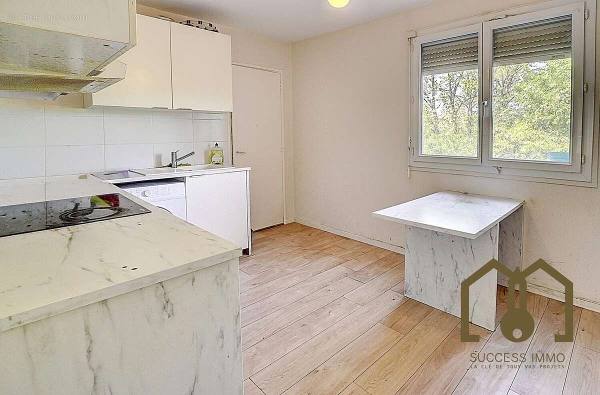 Appartement à VAULX-EN-VELIN