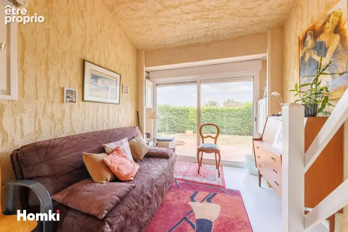 Vue imprenable, aucun vis-à-vis et plain-pied : une maison rare à Billom - photo 15