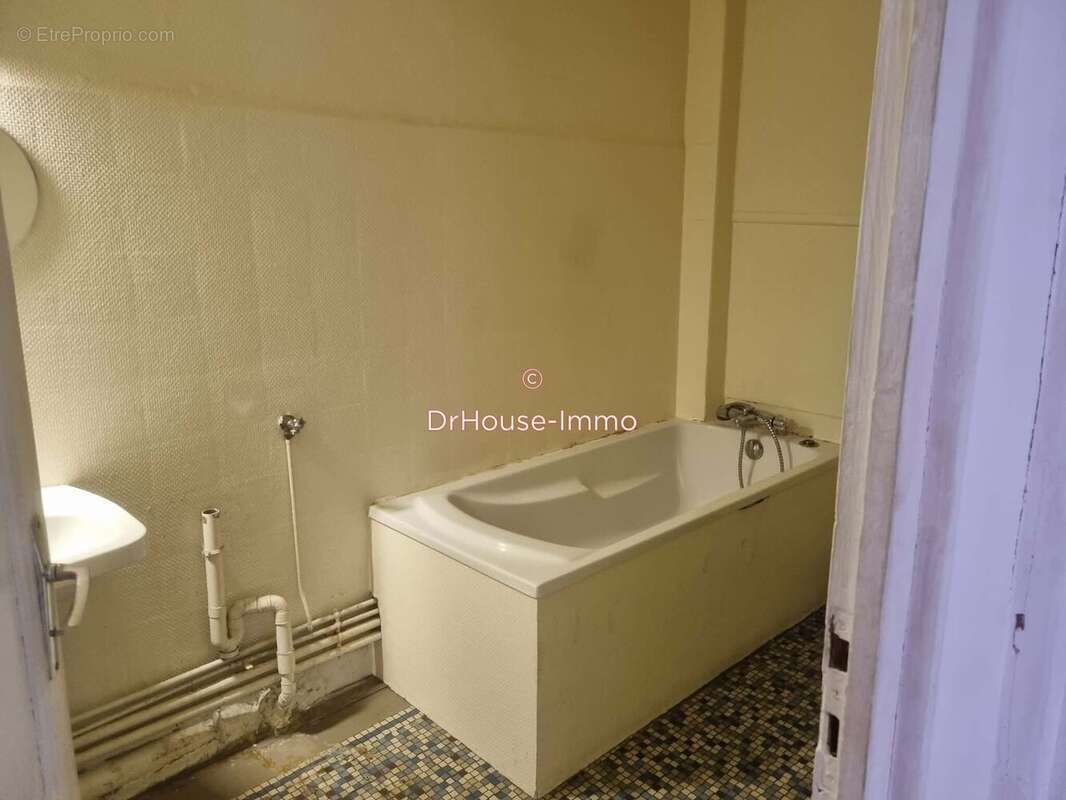 Appartement 100 m² à Le Puy-En-Velay  - photo 9