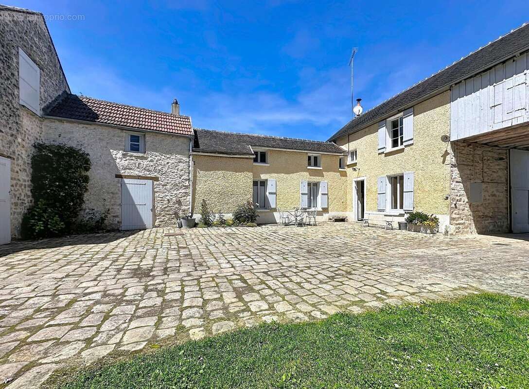 Photo 8 - Maison à NOISY-SUR-ECOLE