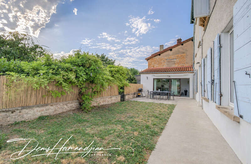 Appartement à vendre 3 pièces NEUVILLE SUR SAONE (69) - photo 7