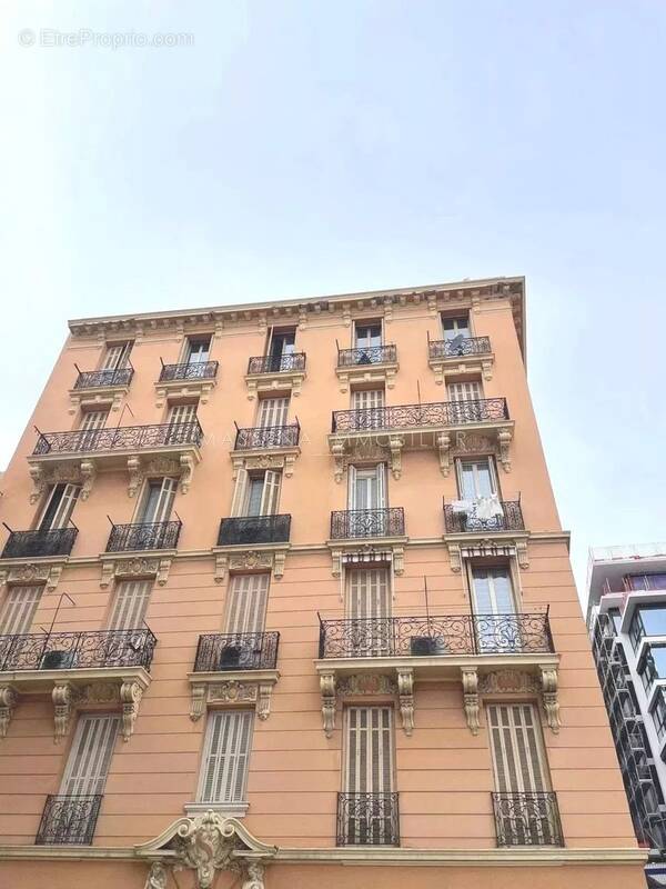 Appartement à BEAUSOLEIL