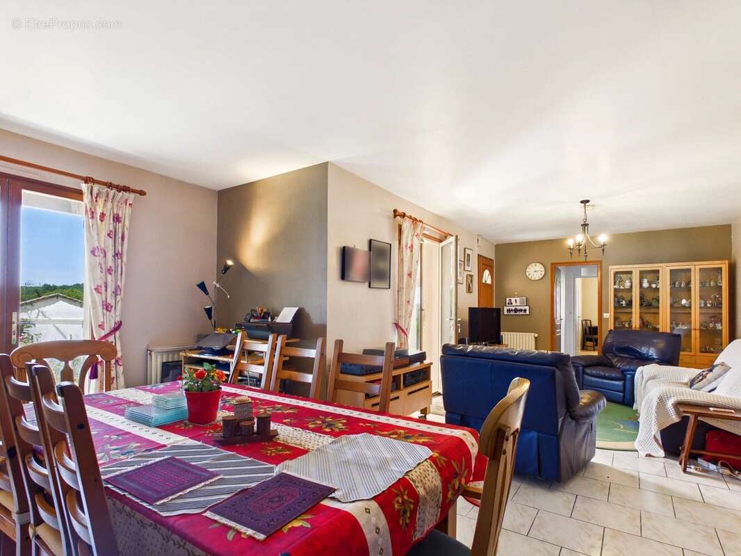 Jolie maison de plain-pied de 3 chambres, lumineuse et spacieuse - photo 19